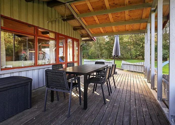 Idyllic Retreat By Limfjord - By Traum